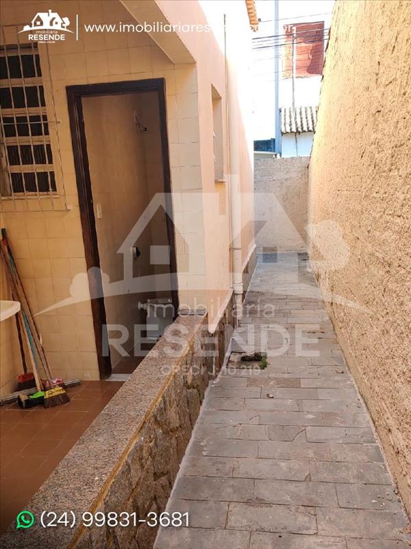 Casa para Alugar no Vila Santa Cecília em Resende