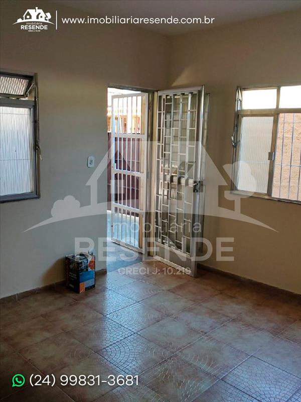 Casa para Alugar no Vila Santa Cecília em Resende