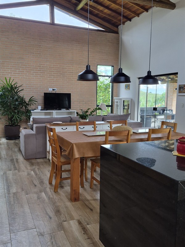 Casa em condomínio a Venda no Fazenda Penedo em Penedo (Itatiaia) - Foto do Im�vel