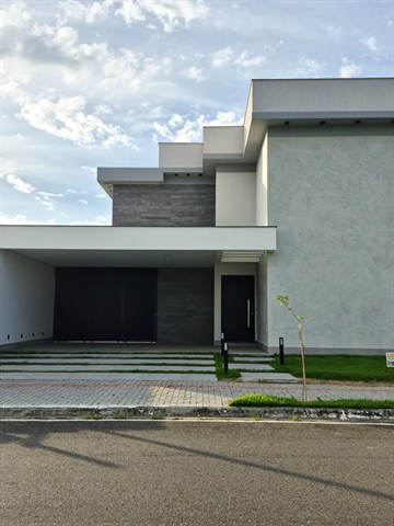 Casa em condomínio à Venda