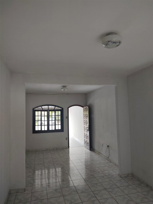 Casa para Alugar no Vila Julieta em Resende