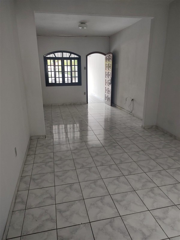 Casa para Alugar no Vila Julieta em Resende