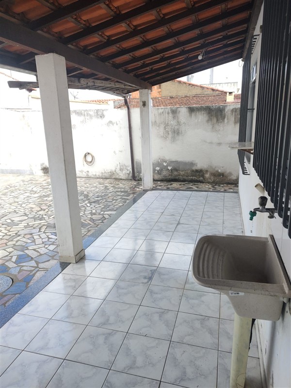 Casa para Alugar no Vila Julieta em Resende