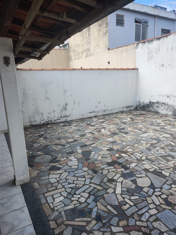 Casa para Alugar no Vila Julieta em Resende