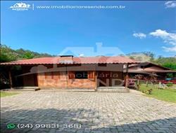 Casa à Venda