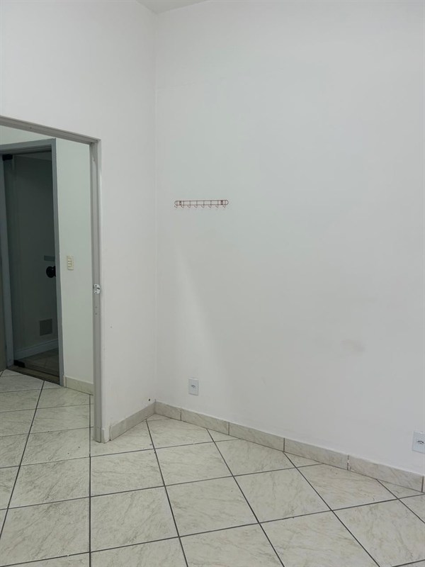 Sala comercial para Alugar no Vila Julieta em Resende - Foto do Im�vel