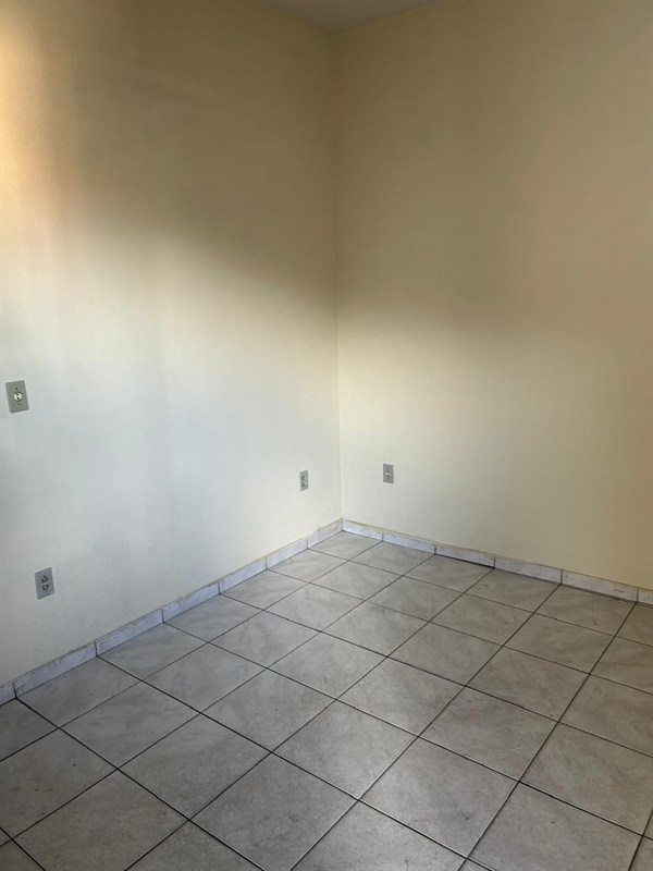 Casa para Alugar no Cidade Alegria em Resende - Foto do Im�vel