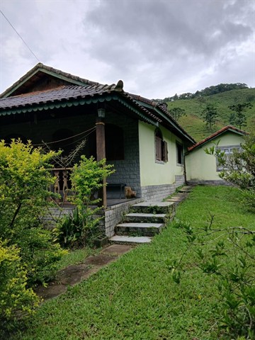 Casa à Venda